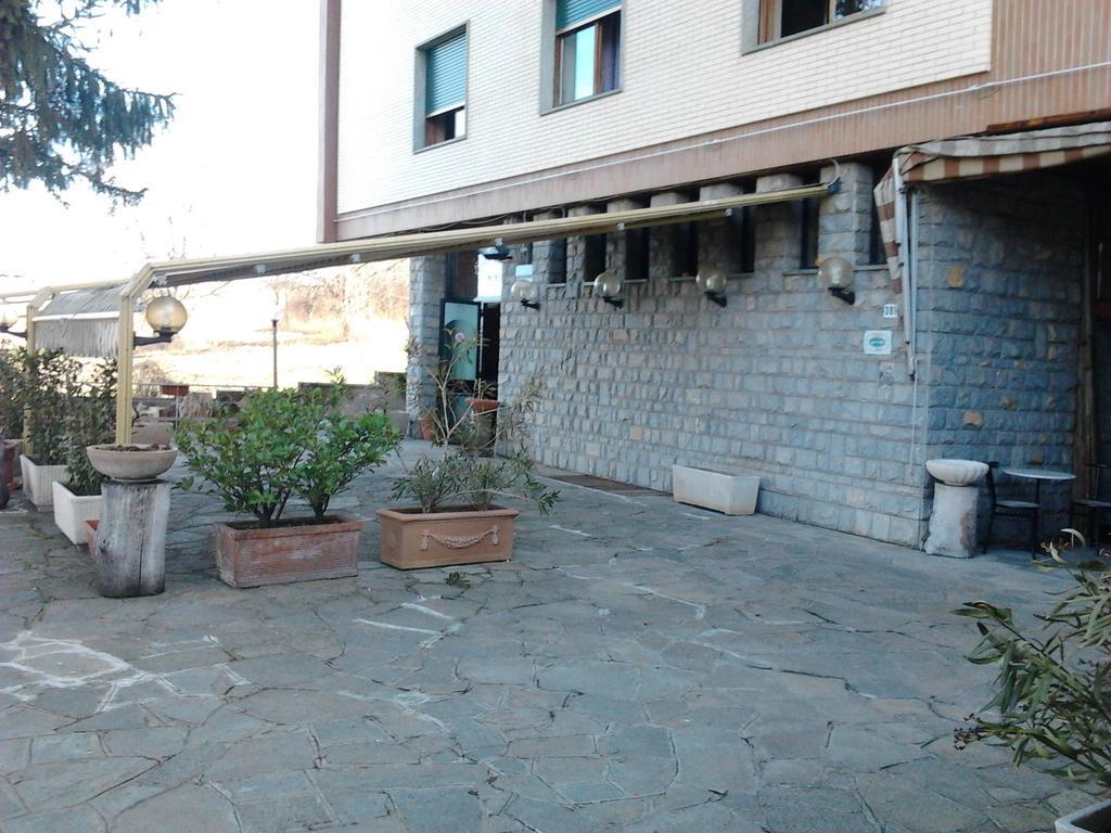 Albergo Ristorante Garden Rivoli  Buitenkant foto